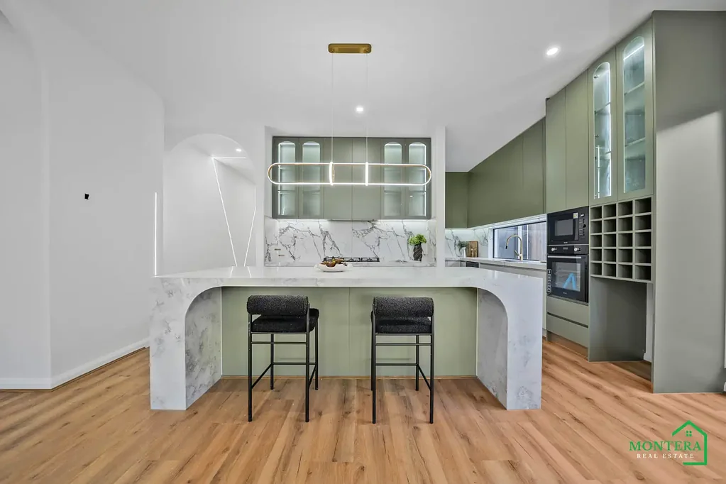 Mickleham 4غرفة نوم Architectural Elegance Meets Contemporary Luxury