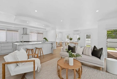 90 Lapoinya Crescent, Warana, QLD 4575, 3房, 2浴, House