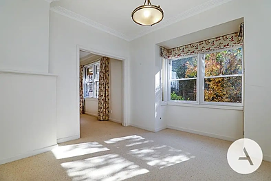 84 Arthur Circle, Forrest, ACT 2603, 5房, 2浴, House
