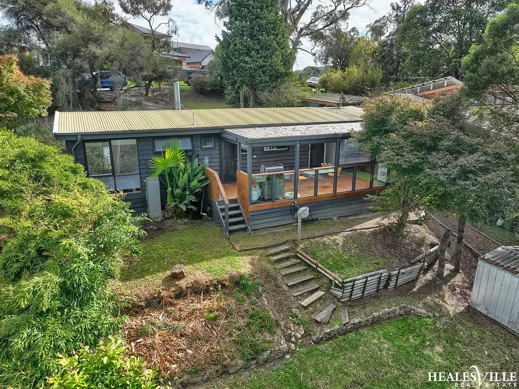 22 Juel Crescent, Healesville, VIC 3777