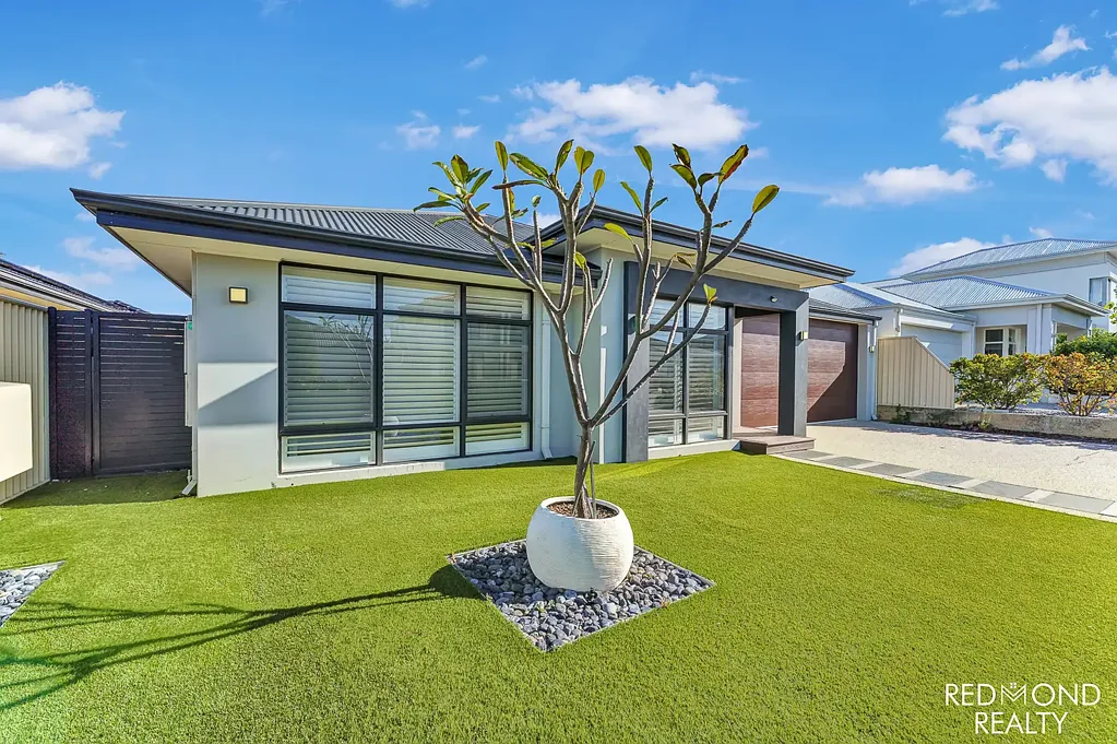 Burns Beach 4房  QUALITY, LUXE, STYLE -
PERFECTION ON PARADISE!