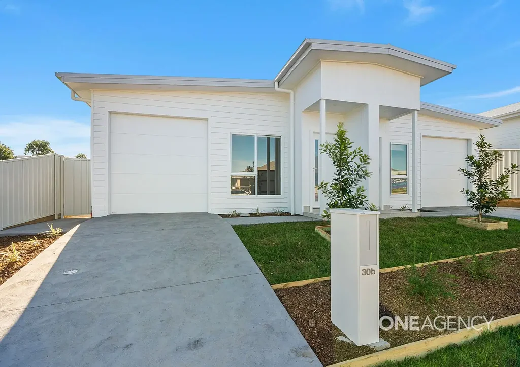 B/30 Downwind Street, Badagarang, NSW 2540