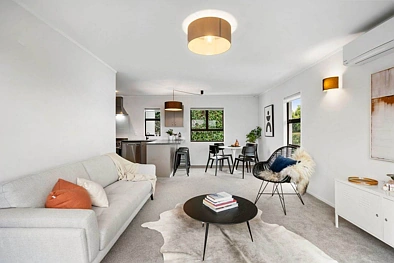 For Rent: 2-Bedroom Unit with Garage!