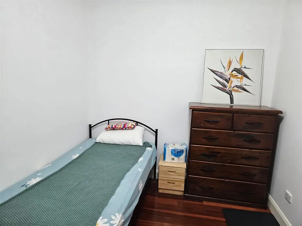 Arncliffe bedroom in a house