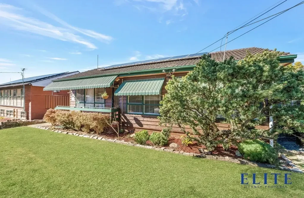 Spacious Family Home with Pool, Workshop & Entertaining Area