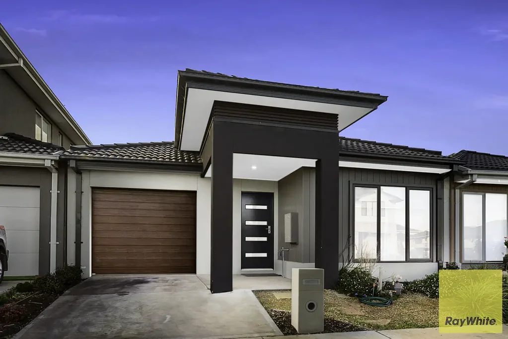 Rockbank 3غرفة نوم Great House in Convenient Location