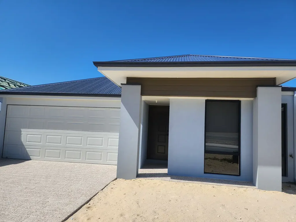35 Abercrombie Avenue, Yanchep, WA 6035