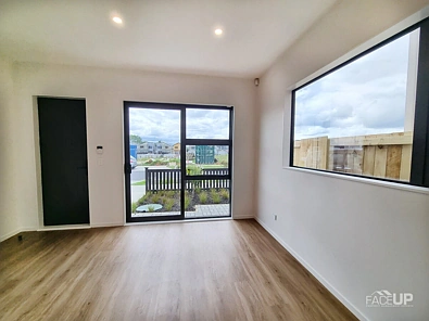 Hobsonville, 5 bedrooms, $995
