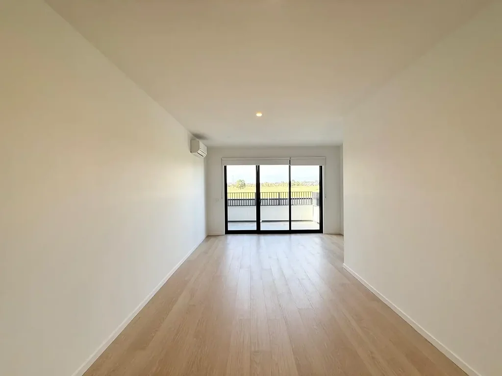 4 bedroom 2 bathroom 1 toilet 1 garage 1 family room 3 level townhouse