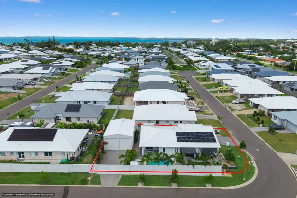 28 Quarterdeck Avenue, Pialba, QLD 4655