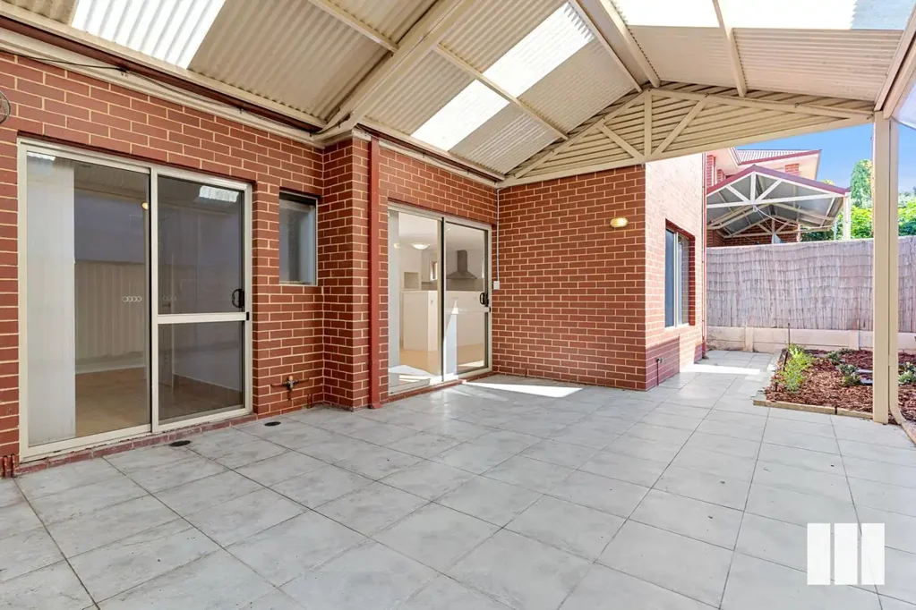 Lathlain 3 Slaapkamer WHERE GENEROUS LIVING MEETS EVERYDAY CONVENIENCE