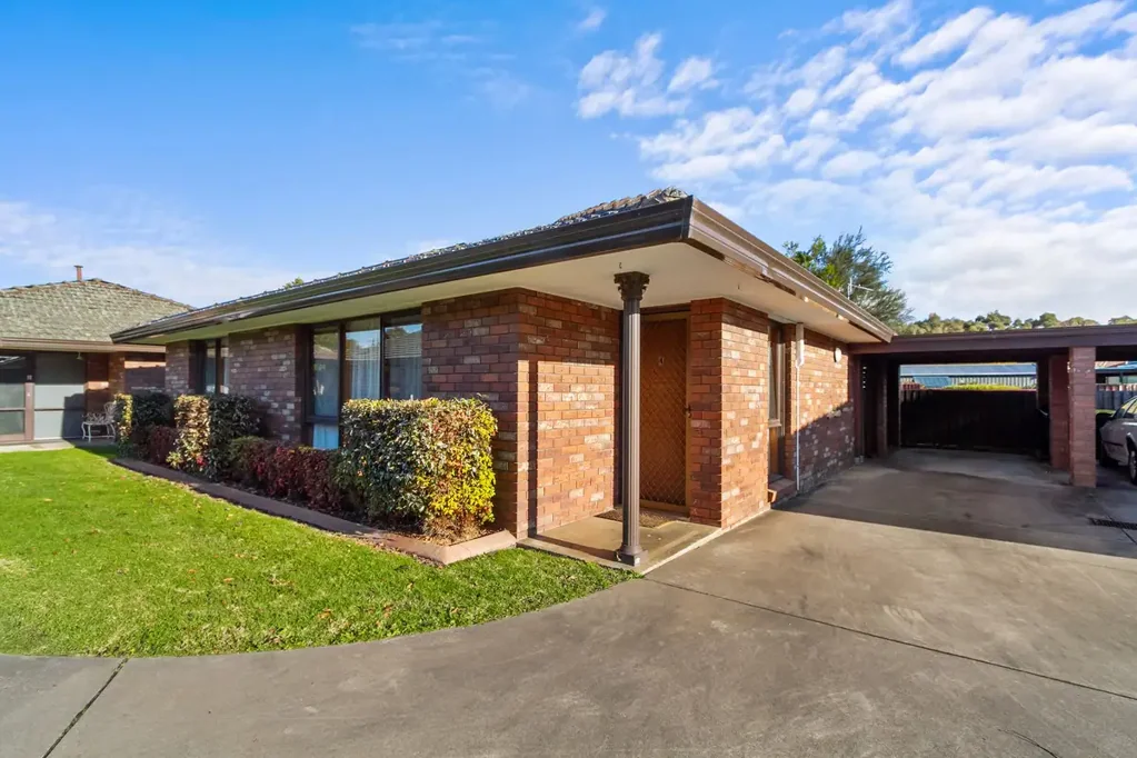 Sale 2ห้องนอน Well-Maintained & Ideally Located – Move Straight In or Add Your Own Touch