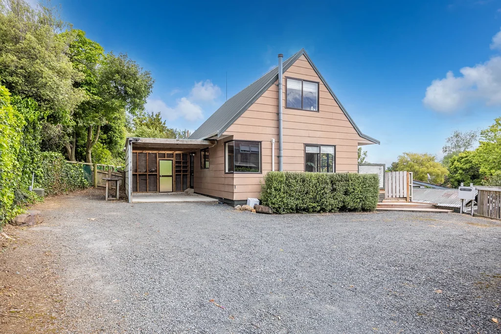 Te Awamutu 3房  Storybook charm and easy family living
