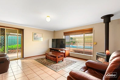 ਹੋਰ - 53 Sharp Street, Whyalla, SA 5600