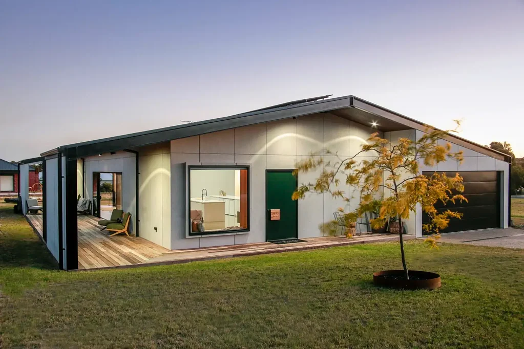 Torquay 4房  Architectural precision with coastal soul...