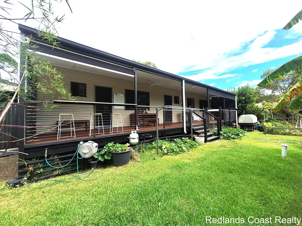71 Scotts Rd, Macleay Island, QLD 4184