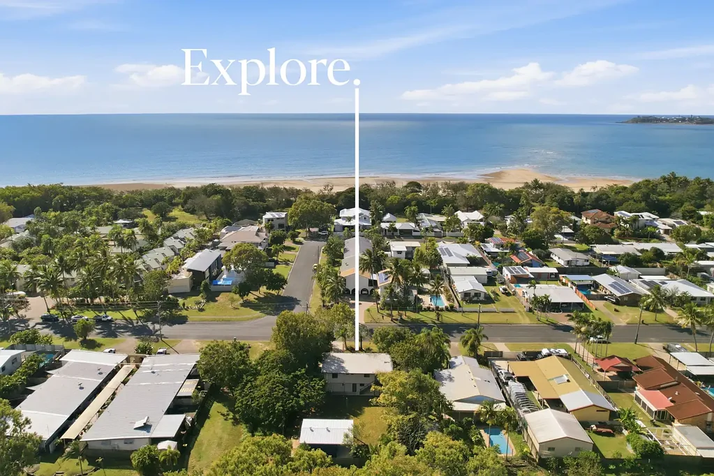 Blacks Beach 4房  Renovated Beachside Escape with Shed & Space