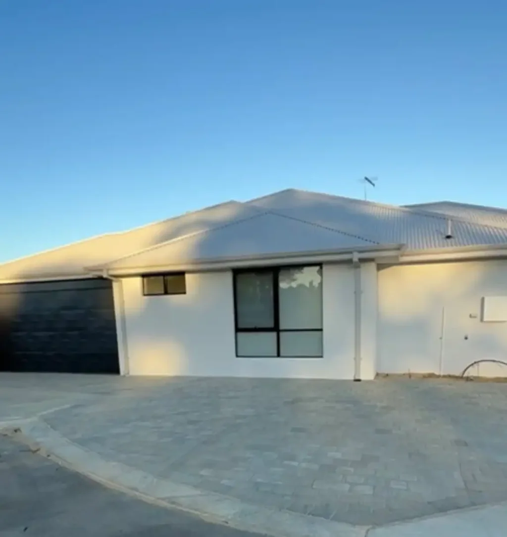 Spacious 4x2 Family Home in Prime South Guildford Location