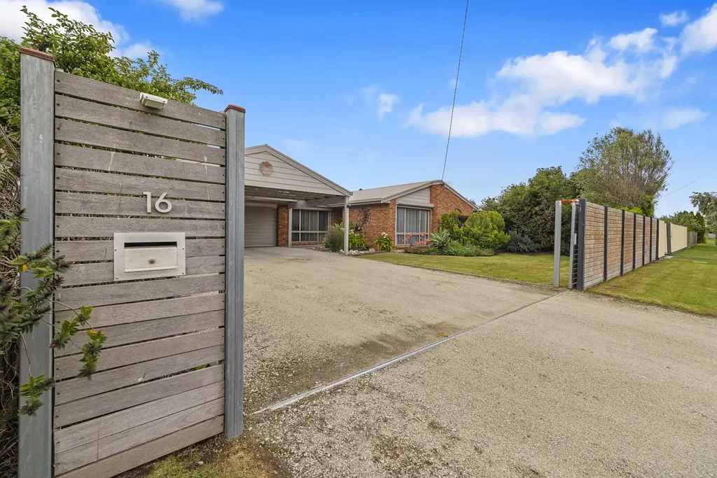 16 Toorak Street, North Wonthaggi, VIC 3995