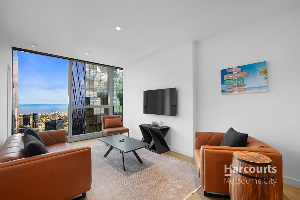 Impeccably Presented Fully Furnished Apartment with Breathtaking Views
