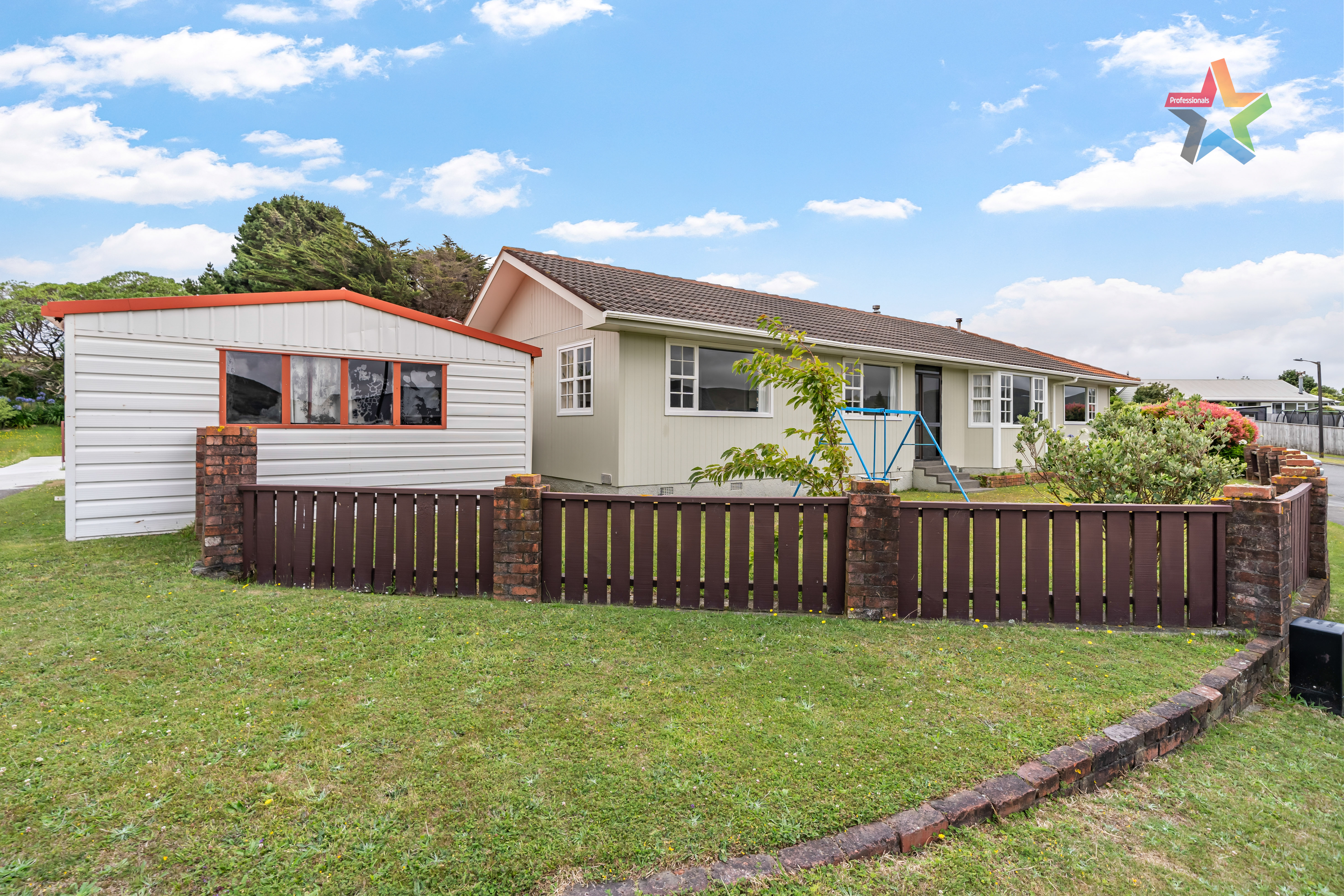 32 Invercargill Drive, Kelson, Lower Hutt, 4 chambres, 0 salles de bain, House