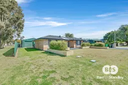 15 Cingalese Close, Carey Park