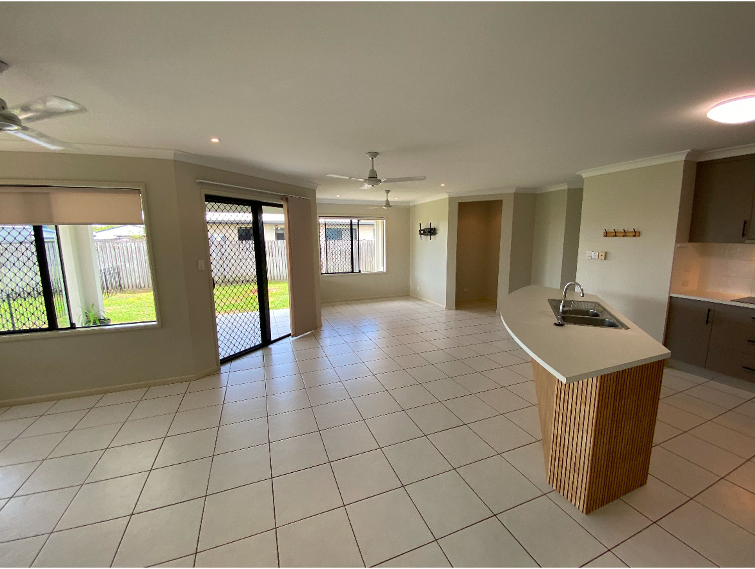 10 TURNBUCKLE ST, BUCASIA QLD 4750, 0 habitaciones, 0 baños, House