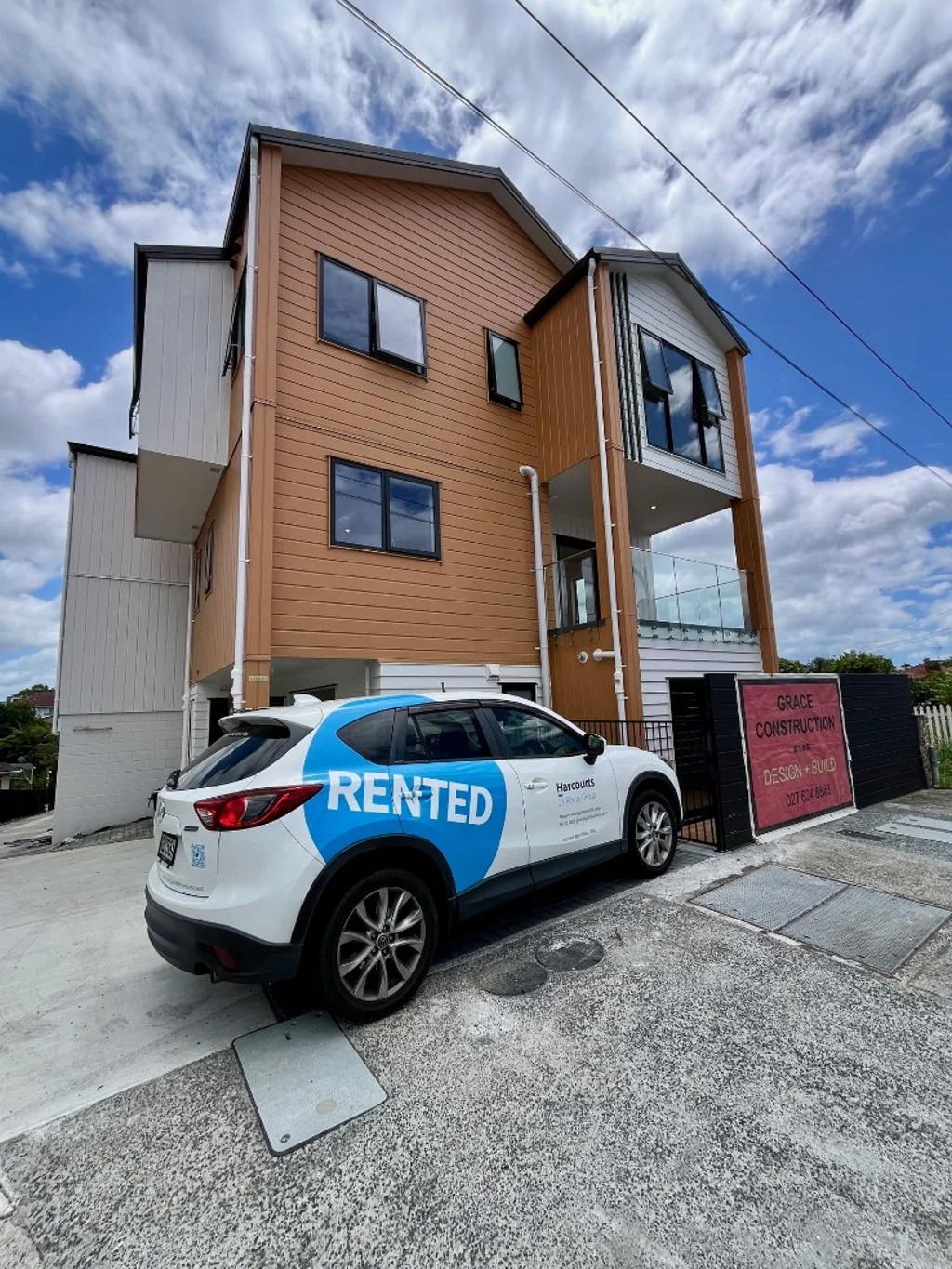 4-BEDROOM STANDALONE HOME!!
