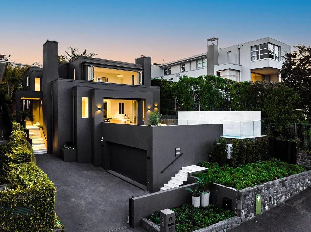 Remuera 5Phòng ngủ Modern masonry masterpiece on prestigious Ridings