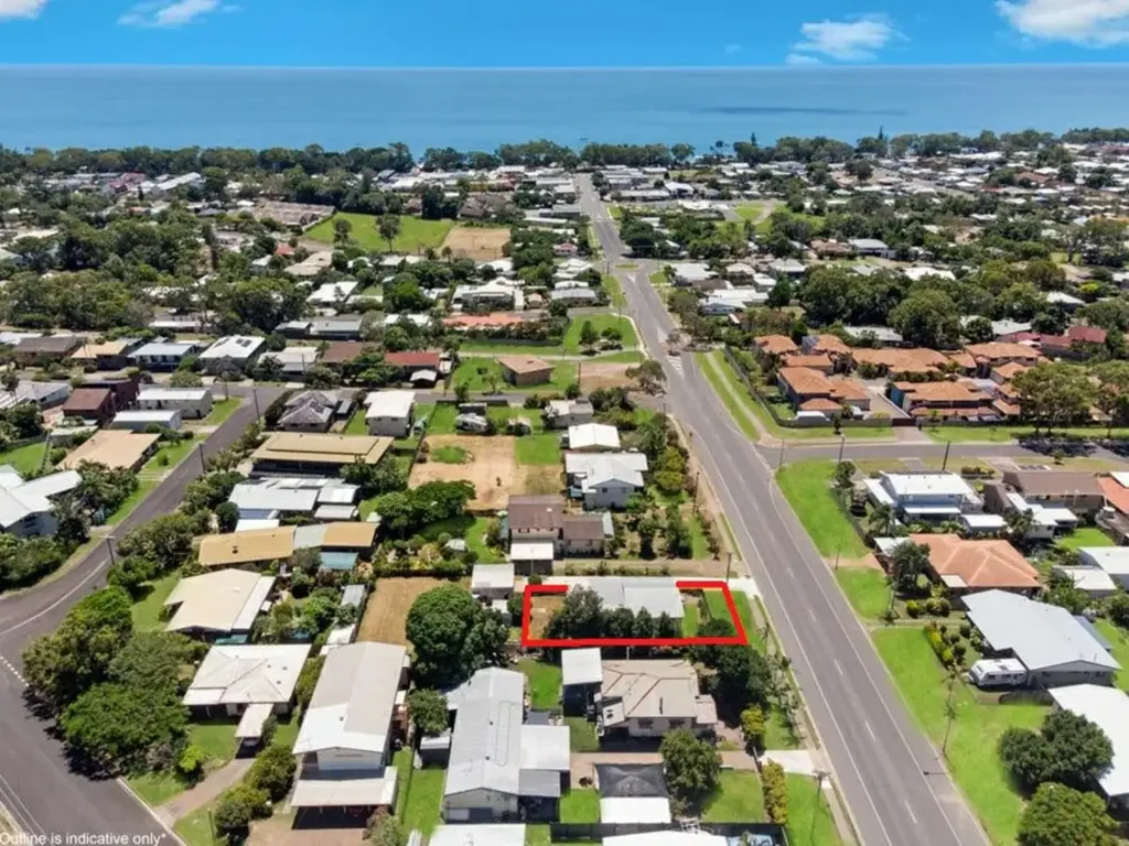 Torquay 3Kwarto Beachside Living at 49 Bideford Street - The Perfect Blend of Charm and Coastal
