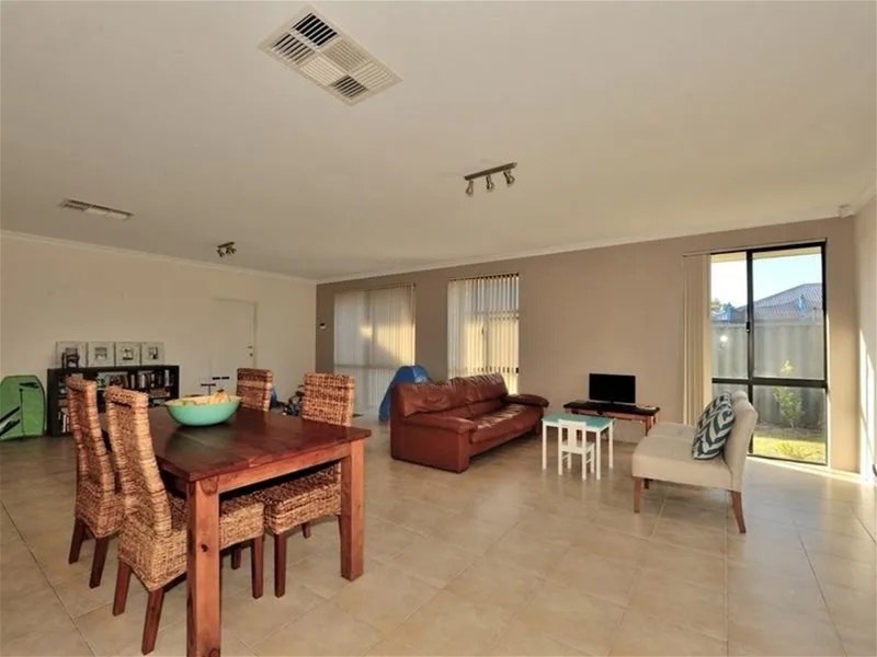 15 DORADO ST, SINGLETON WA 6175, 0部屋, 0バスルーム, House