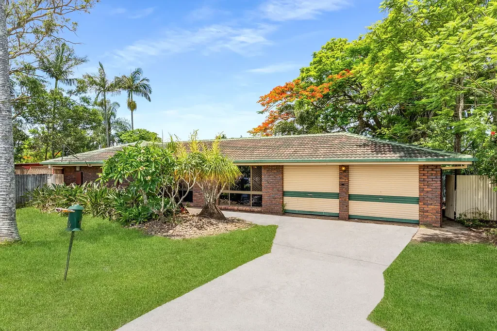 36 Limerick Drive, Crestmead, QLD 4132