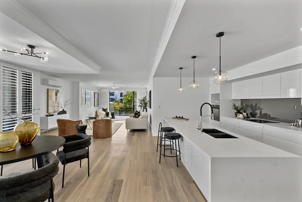 Stylish & Spacious Apartment In the Heart Of Maroochydore!