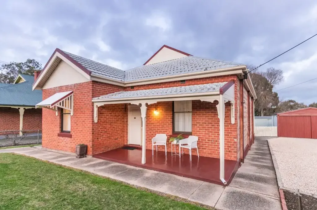 Mount Barker 3Kwarto Circa 1910 Character Home on 1,170 sqm