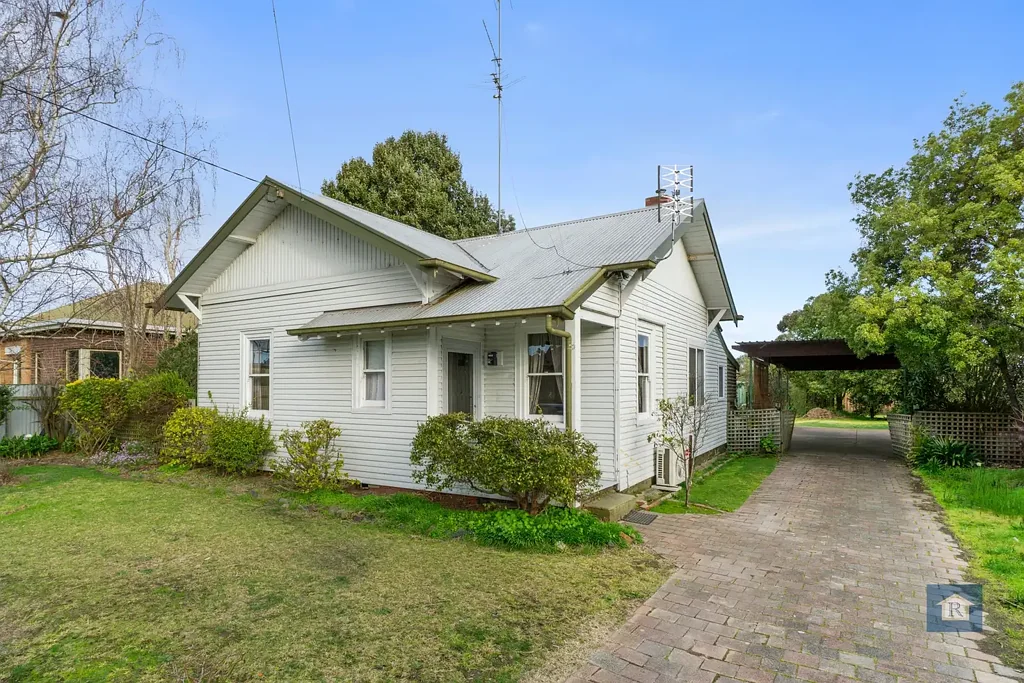 6 Elsinore Street, Colac, VIC 3250