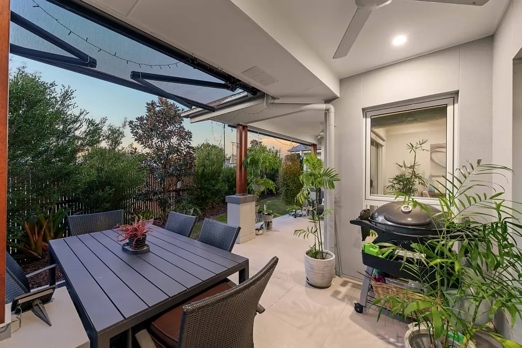 2/21 Great Sandy Circuit, Pimpama, QLD 4209