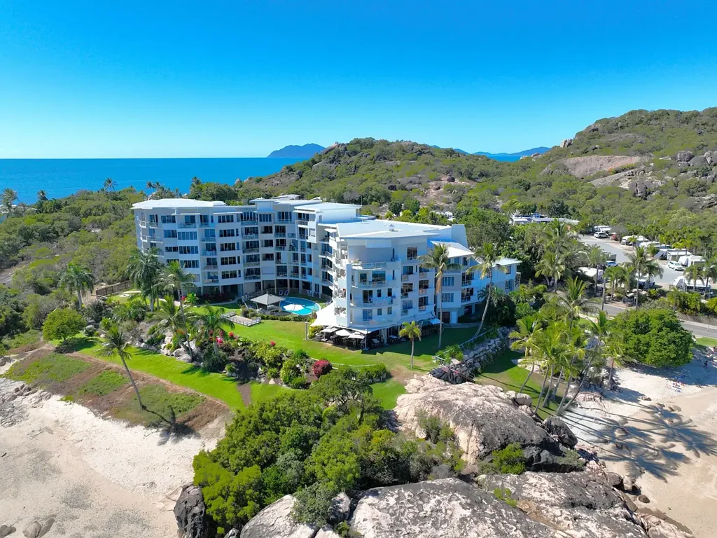 Coral Cove.  Absolute Beach Frontage