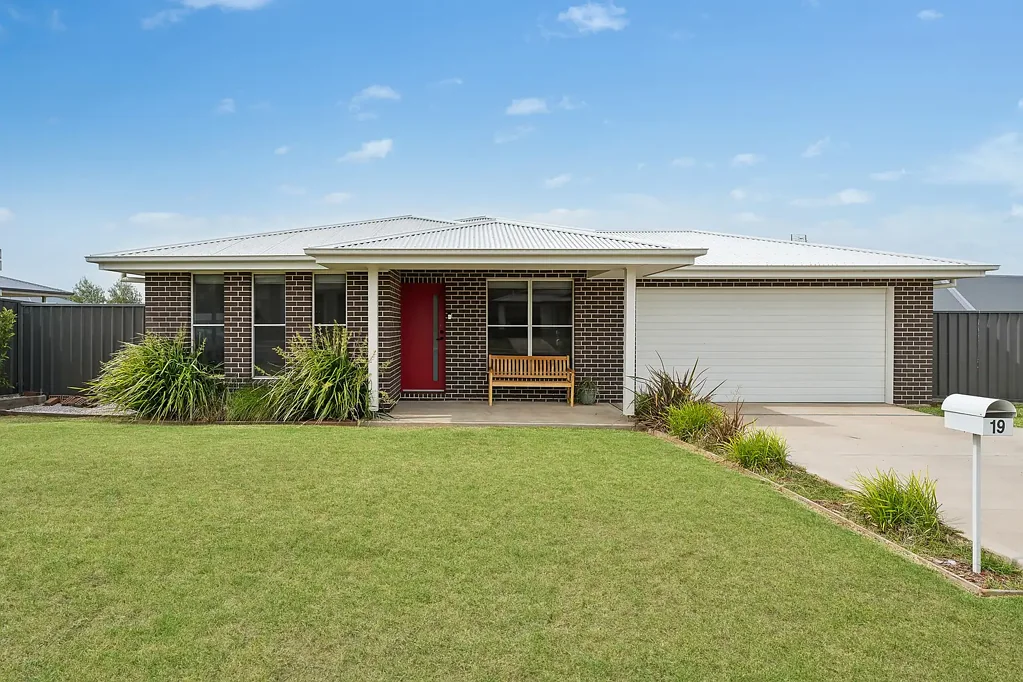 19 Enfield Avenue, Mudgee, NSW 2850