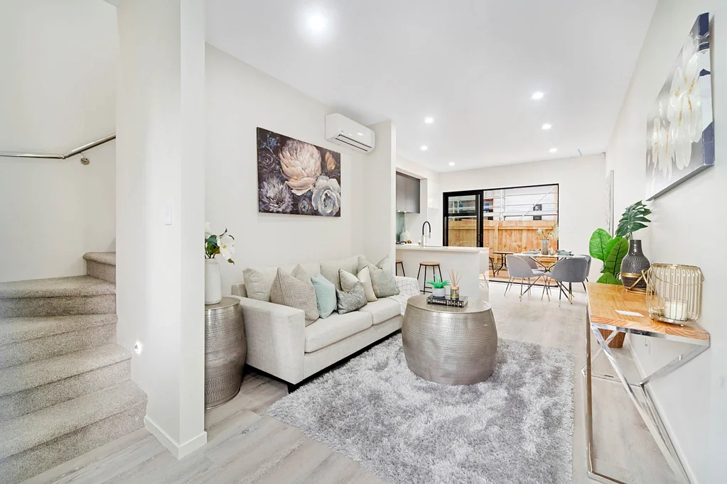 Conifer Grove 4침실 Fresh Start or Smart Investment – Conifer Grove