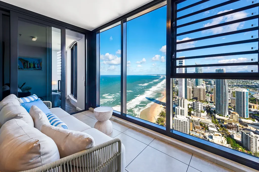 Surfers Paradise 2غرفة نوم Luxury Beachfront Two Bedroom + Study/3rd Bedroom