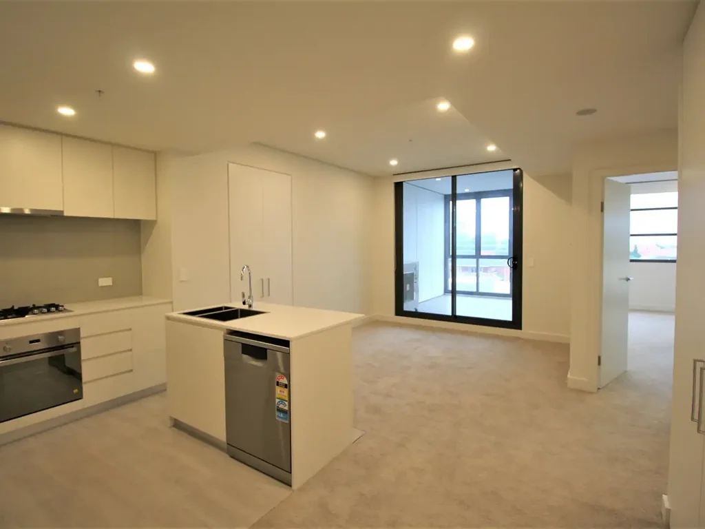 LUXURIOUS TWO BEDROOM TWO BATHROOM APARTMENT WITH VIEWS