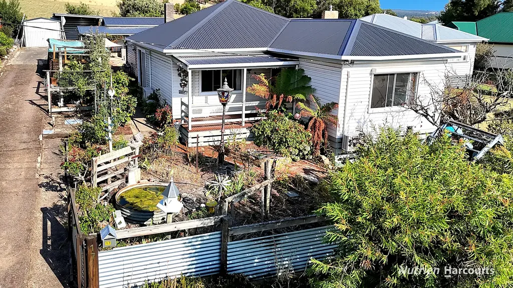 17 McEvoy Street, Casterton, VIC 3311