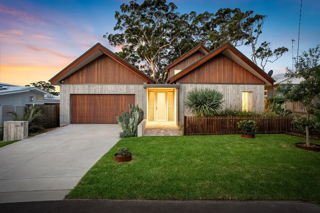 Bateau Bay 4ห้องนอน Intelligent Design, Effortless Beachside Living