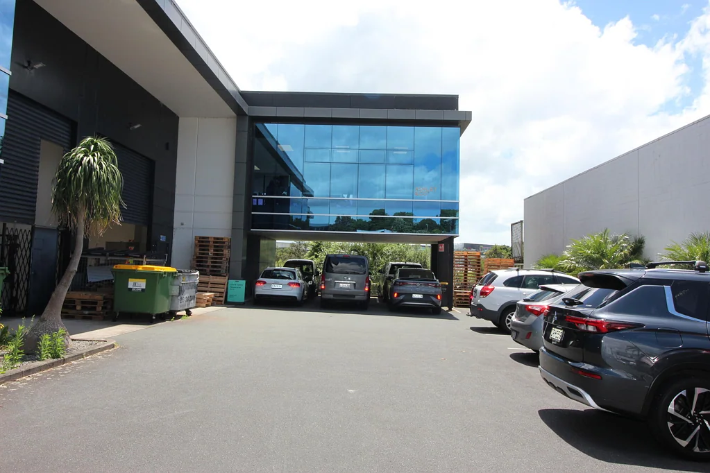 Albany Modern quality industrial warehouse