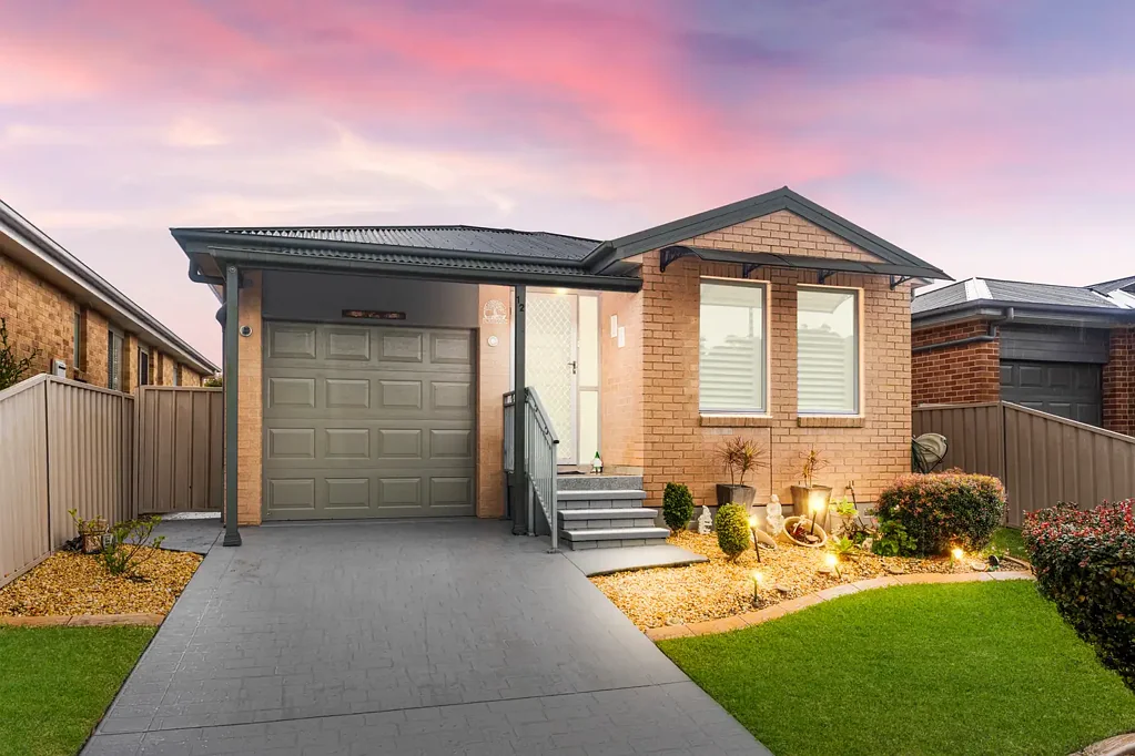 12 Delavia Drive, Lake Munmorah, NSW 2259