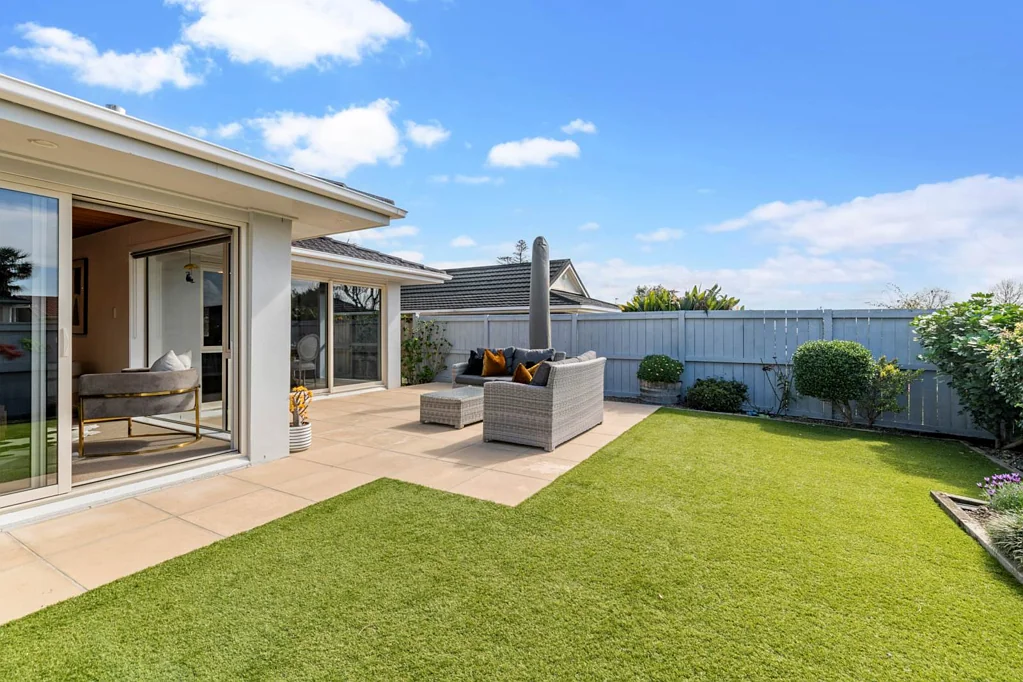 6 Skilling Place, Farm Cove, Manukau City