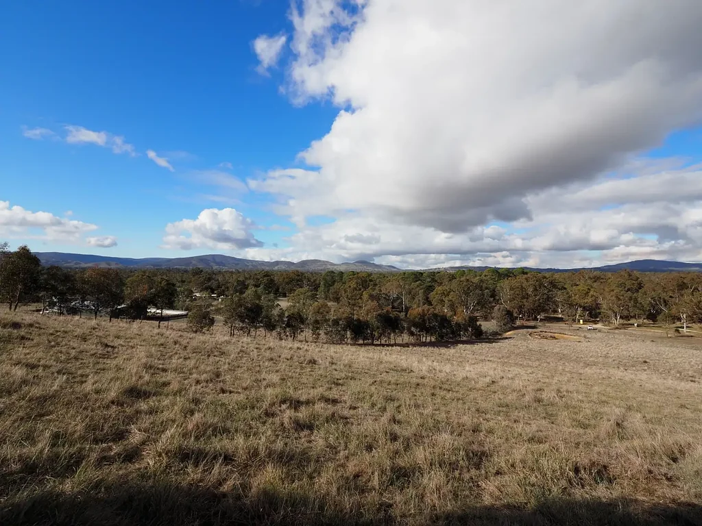Elmhurst 1.61HA (3.98 Acres) Superior Land Offering With Views & Services