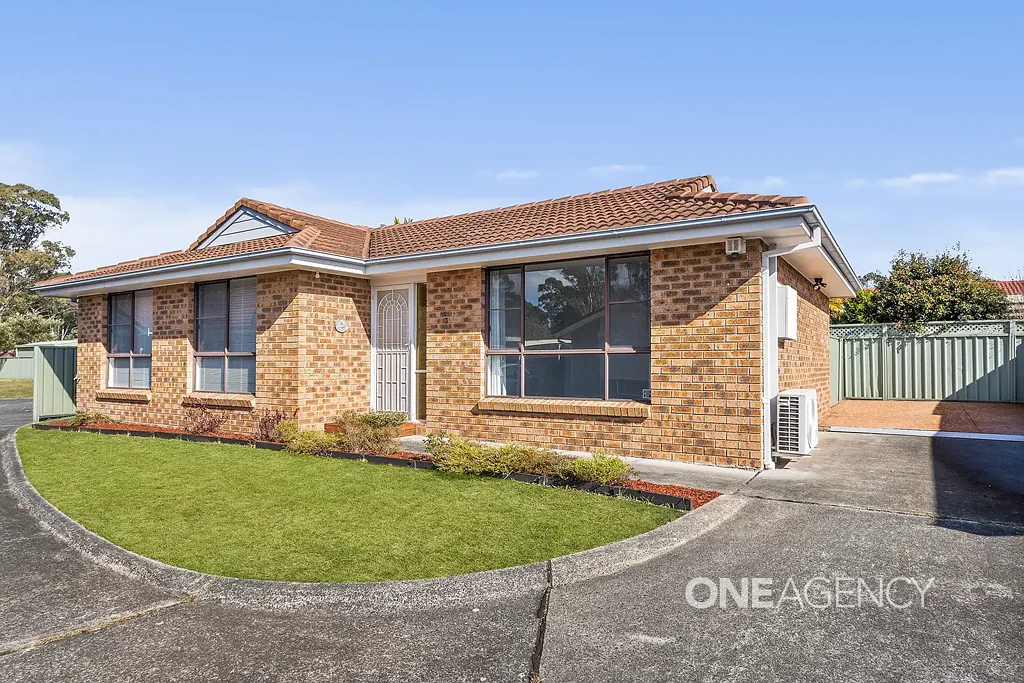 Albion Park 3 Bedroom LOW MAINTENANCE VILLA LIVING