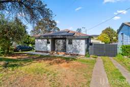 6 Karri Crescent, Karabar