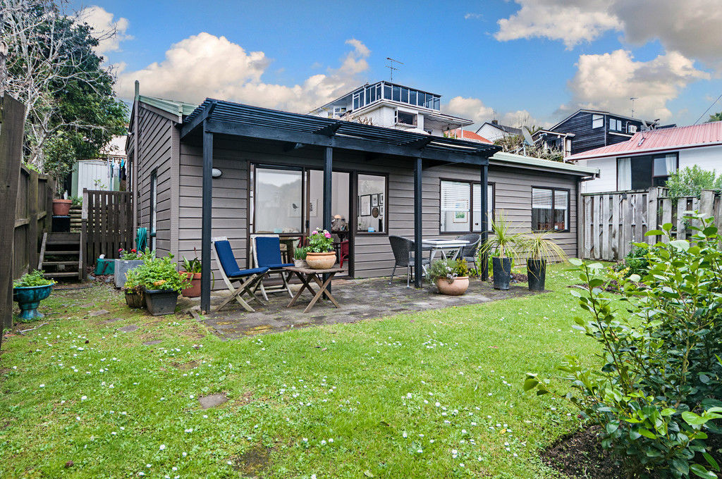 16a Godden Crescent, Orakei, Auckland, 2 habitaciones, 1 baños